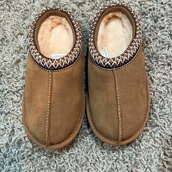NEW Girls UGG Tasman II Size 12T - Picture 2 of 8